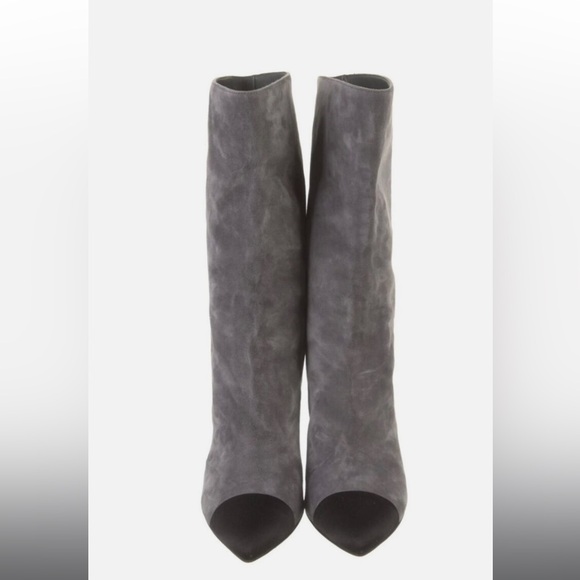 Limited Edition Gabrielle Chanel Gray Boots Size IT 37 Women's - Picture 3 of 6